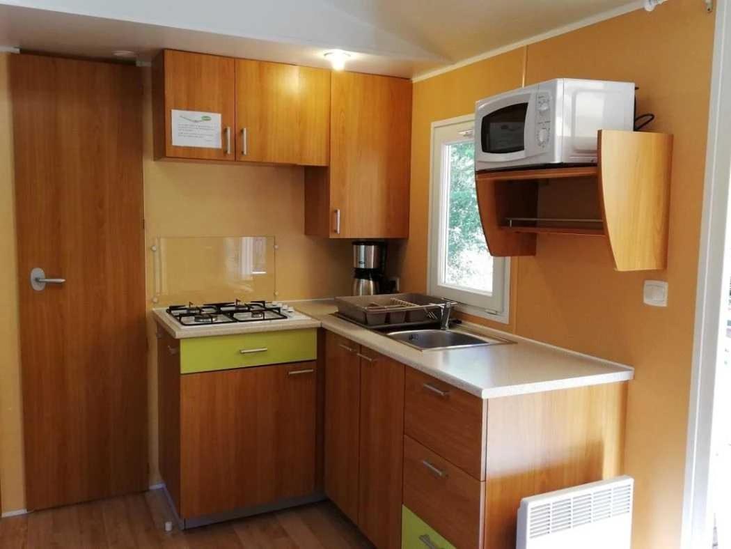 Camping - Piscine - Ccbaieb Montjoie-en-Couserans Esterno foto