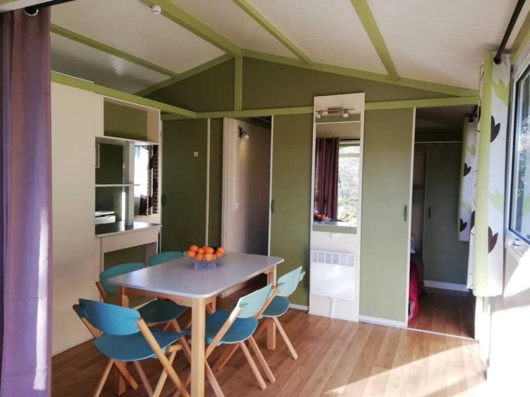 Camping - Piscine - Ccbaieb Montjoie-en-Couserans Esterno foto