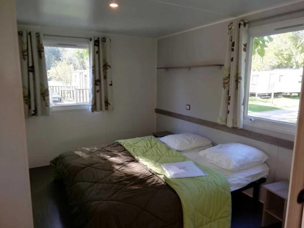 Camping - Piscine - Ccbaieb Montjoie-en-Couserans Esterno foto